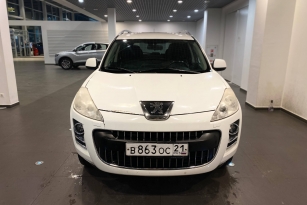 PEUGEOT 4007