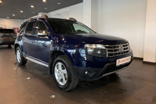 RENAULT DUSTER