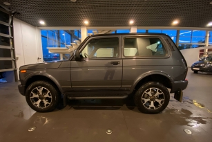 LADA 2121 (4X4)