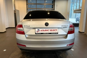 SKODA OKTAVIA