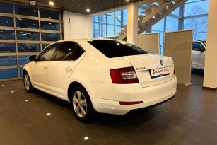 SKODA OKTAVIA