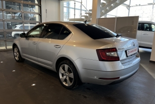 SKODA OKTAVIA