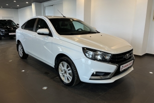 LADA VESTA