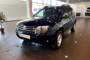 RENAULT DUSTER