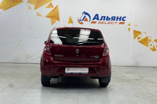 RENAULT SANDERO