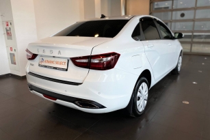 LADA VESTA
