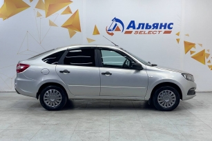 LADA GRANTA