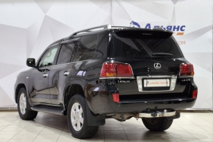 LEXUS LX570