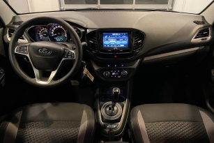 LADA VESTA