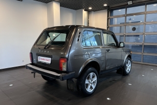 LADA 2121 (4X4)