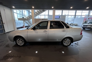 LADA PRIORA