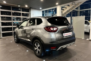 RENAULT KAPTUR