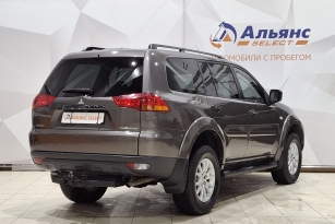 MITSUBISHI PAJERO SPORT