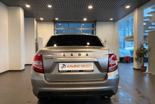 LADA GRANTA