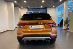 KIA RIO X-LINE