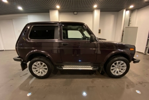LADA 2121 (4X4)
