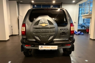 ШЕВРОЛЕ NIVA