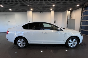 SKODA OKTAVIA