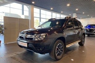 RENAULT DUSTER