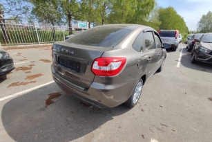 LADA GRANTA