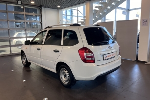 LADA KALINA