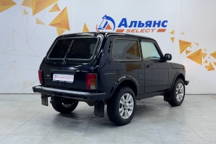 LADA 2121 (4X4)