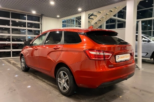 LADA VESTA