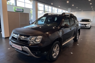 RENAULT DUSTER