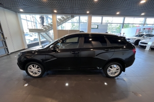 LADA VESTA