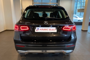 MERCEDES-BENZ GLC