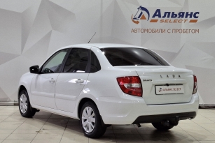 LADA GRANTA