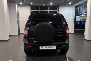 CHEVROLET NIVA