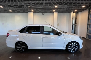 LADA GRANTA