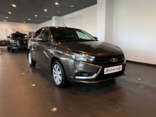 LADA VESTA