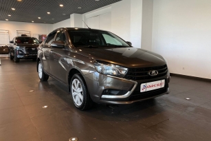 LADA VESTA