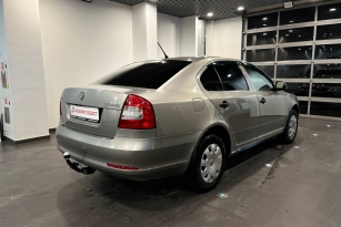 SKODA OKTAVIA