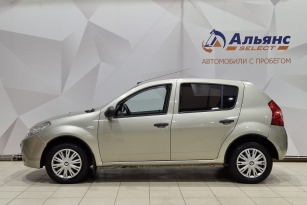 RENAULT SANDERO