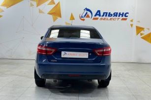 LADA VESTA