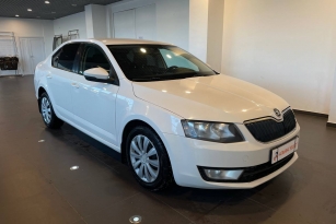 SKODA OKTAVIA