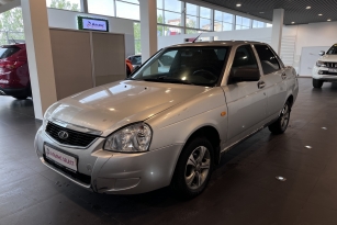 LADA PRIORA