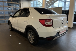 RENAULT LOGAN