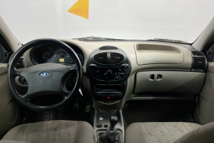 LADA KALINA
