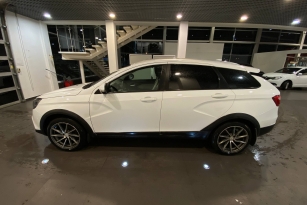LADA VESTA