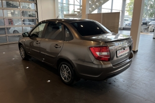 LADA GRANTA