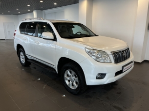 TOYOTA LAND CRUSER