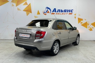 LADA GRANTA