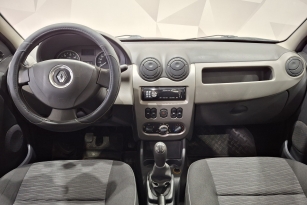 RENAULT LOGAN