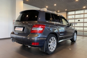 MERCEDES-BENZ GLK