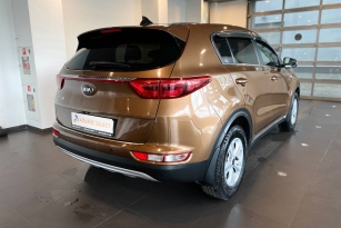 KIA SLS (SPORTAGE SL, SLS)