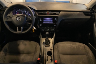 SKODA OKTAVIA